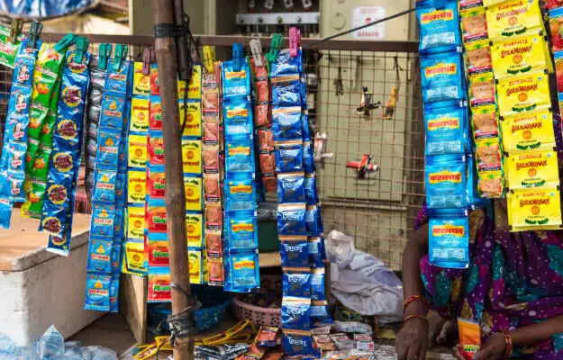 गुटखा और तंबाकू की कीमतों में बेतहाशा वृद्धि, छोटे व्यापारियों की मुश्किलें बढ़ीं