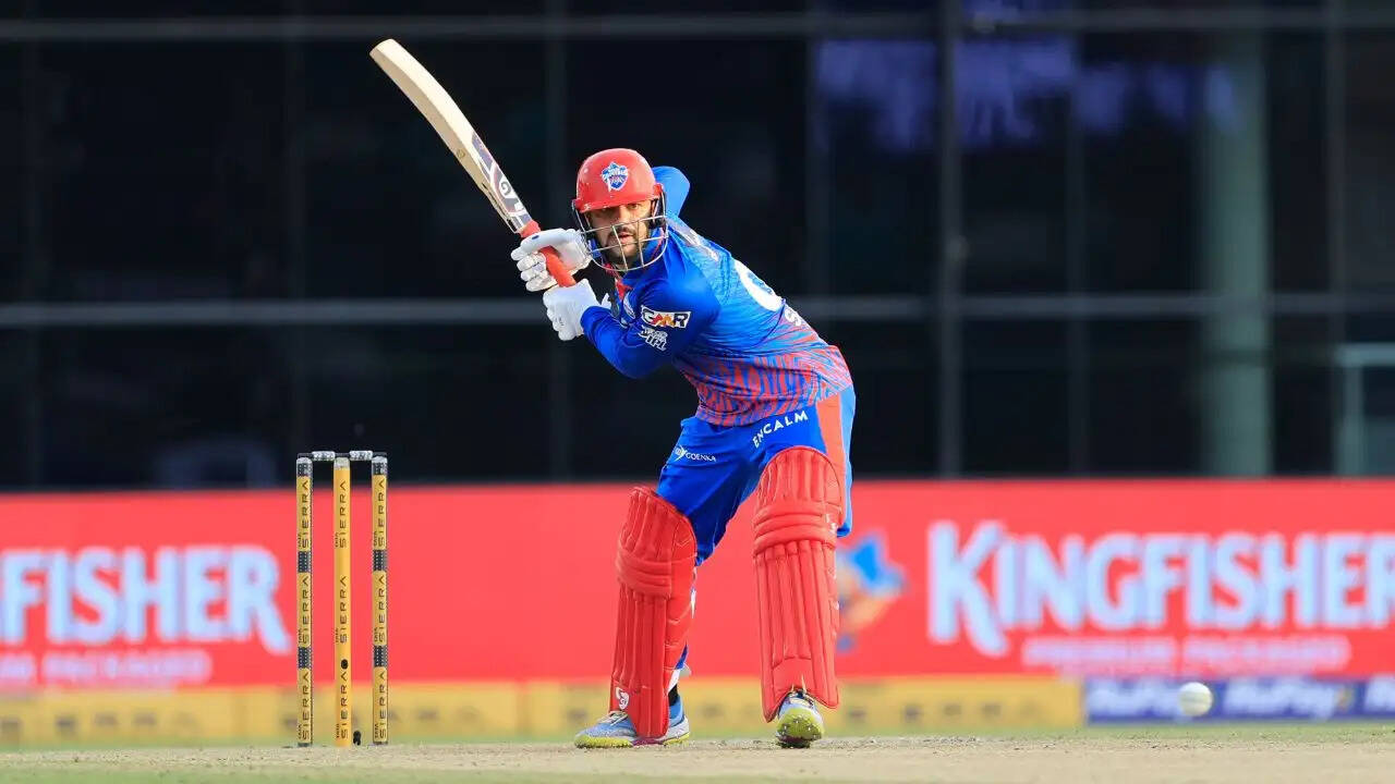 दिल्ली कैपिटल्स ने मुंबई इंडियंस को 6 विकेट से हराया