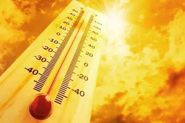 एनसीआर में गर्मी और हीट वेव का कहर, येलो अलर्ट जारी