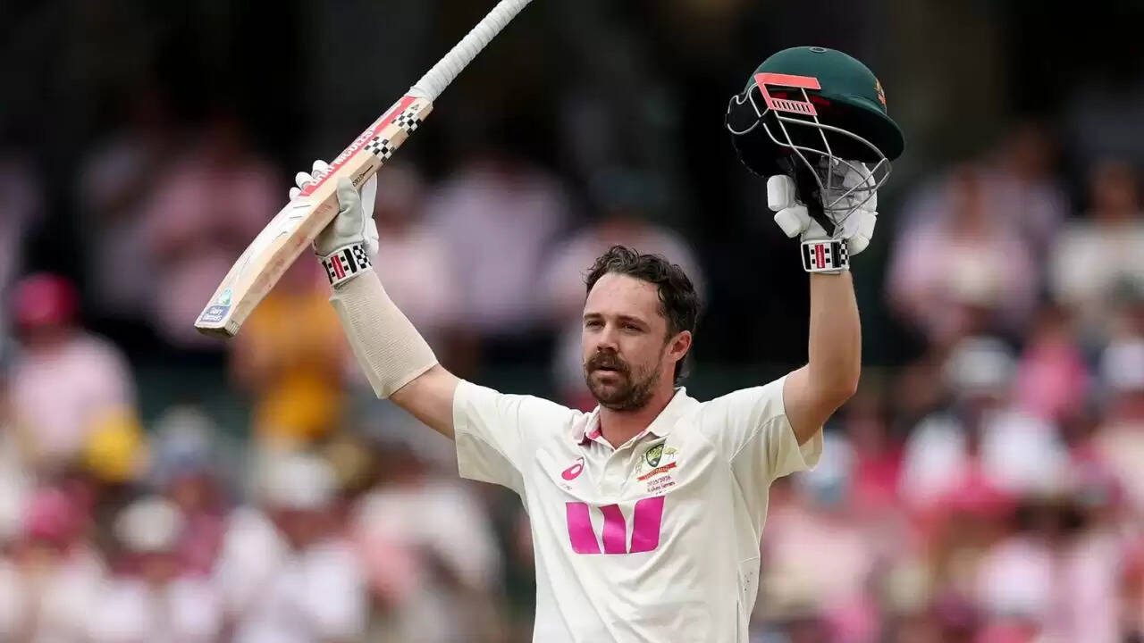 AUS vs ENG: सिडनी टेस्ट में ऑस्ट्रेलिया ने 134 रनों की बढ़त बनाई