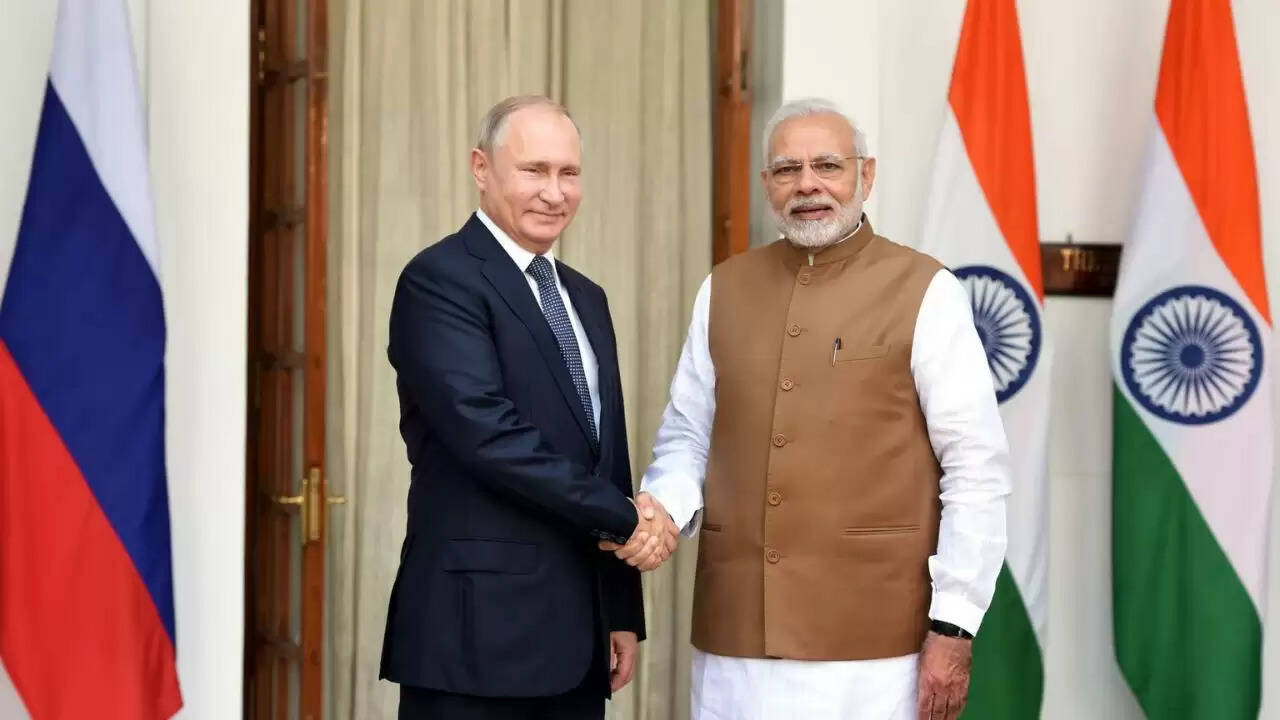 क्या पुतिन की भारत यात्रा से ब्रिक्स सम्मेलन में बढ़ेगा वैश्विक सहयोग?