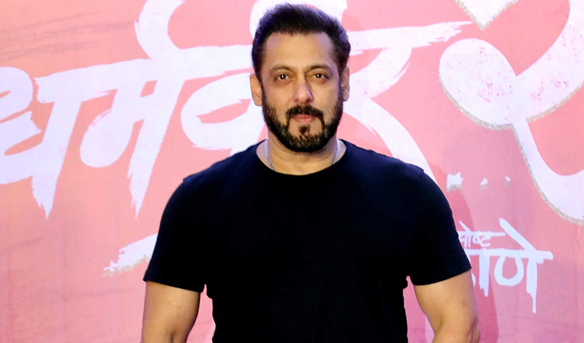 सलमान खान के अपार्टमेंट में घुसने की कोशिश करने वाली महिला का मामला