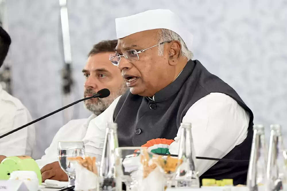 कांग्रेस अध्यक्ष ने रायबरेली में दलित युवक की हत्या की निंदा की