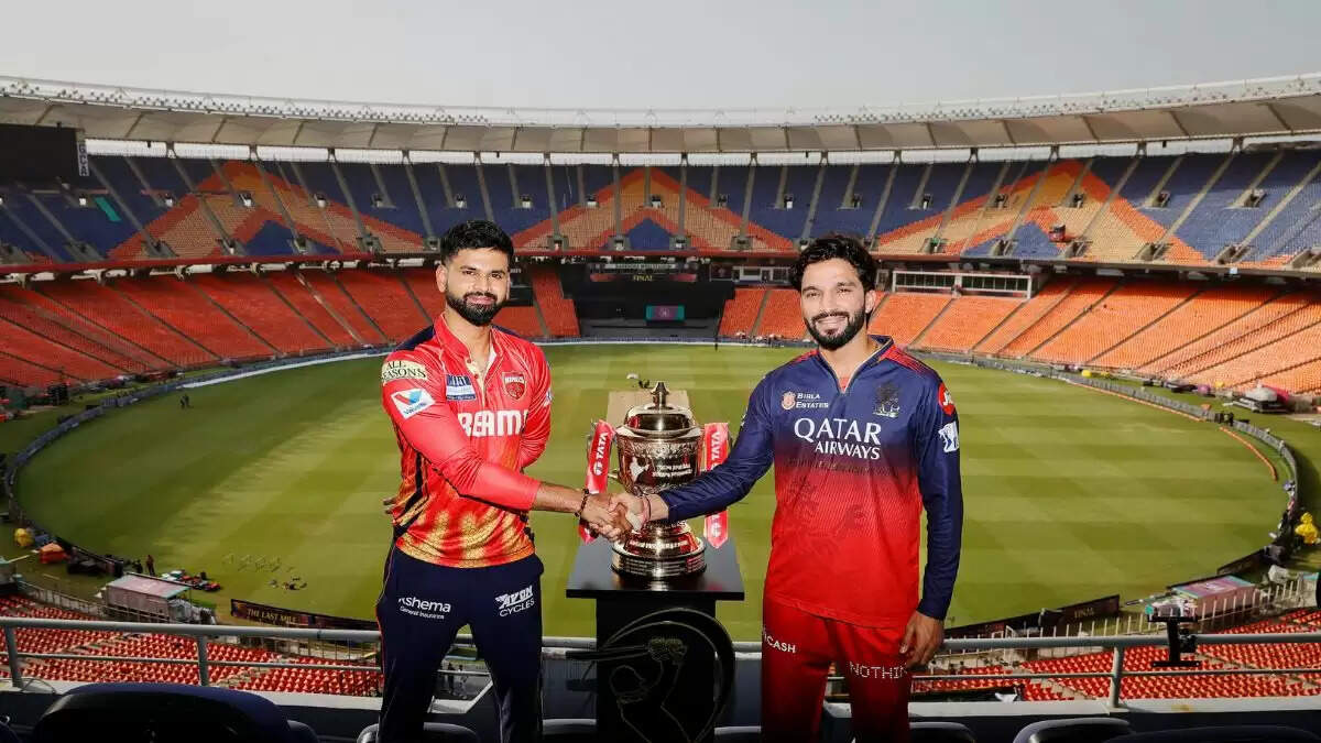 IPL 2025 Final: बारिश के साए में आरसीबी और पंजाब किंग्स का मुकाबला