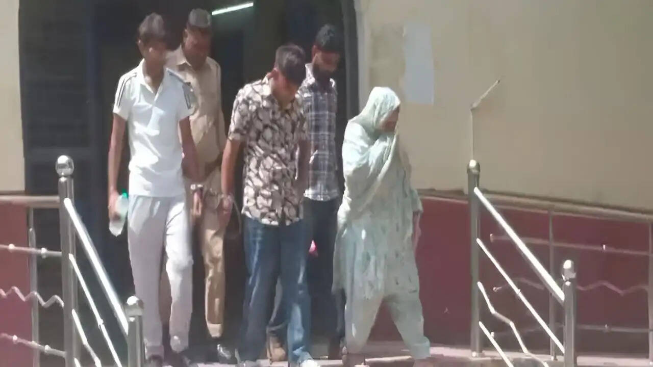 मथुरा में चाय विक्रेता की हत्या: तीन आरोपियों को मिली आजीवन कारावास की सजा