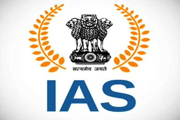 उत्तर प्रदेश के वरिष्ठ IAS अधिकारी पर गंभीर आरोप, महिला कर्मचारियों ने उठाई आवाज