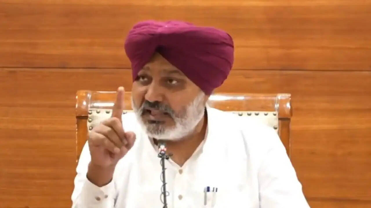 पंजाब में नशे के खिलाफ सख्त कार्रवाई, 210 करोड़ की हेरोइन जब्त