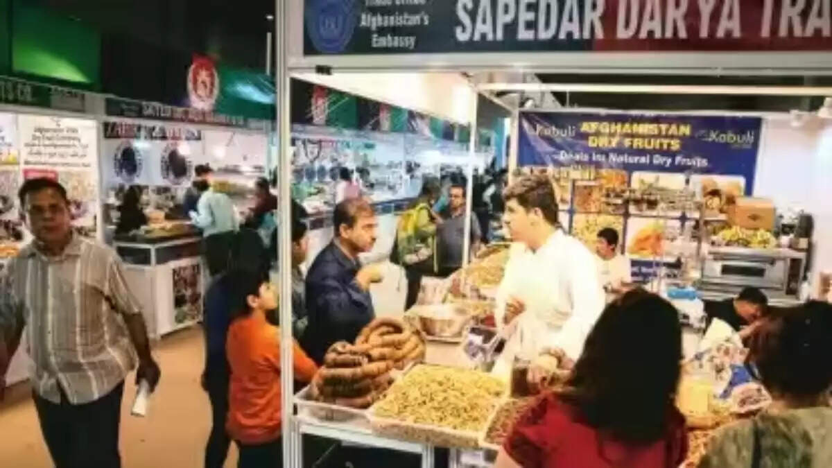 ग्रेटर नोएडा में यूपी इंटरनेशनल ट्रेड शो 2025 का आयोजन