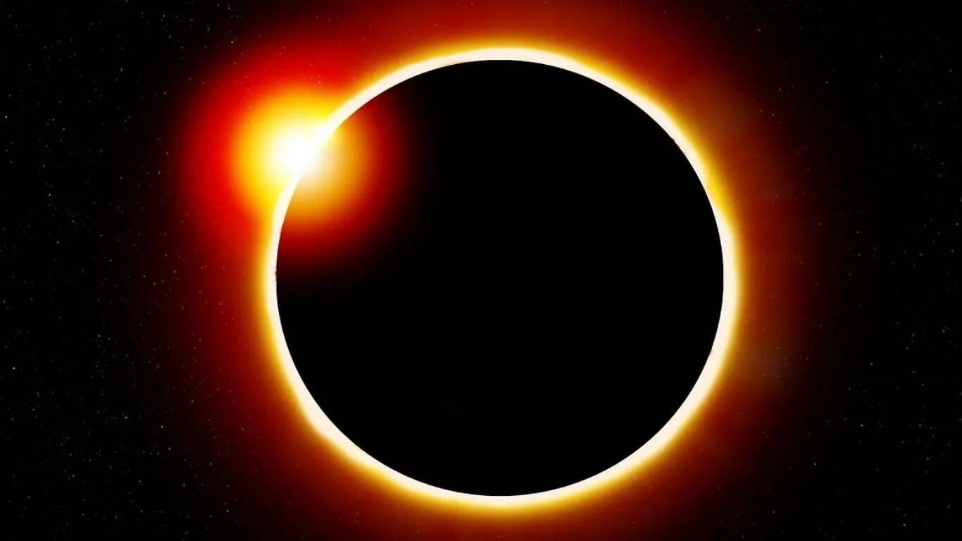 सूर्य ग्रहण 2025: जानें कब और कहां होगा यह अद्भुत खगोलीय घटना
