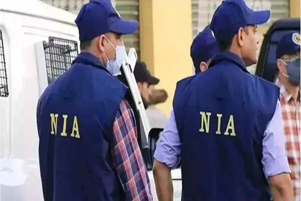 NIA की आतंकवाद विरोधी कार्रवाई, पीएम मोदी के दौरे से पहले जम्मू-कश्मीर में छापेमारी