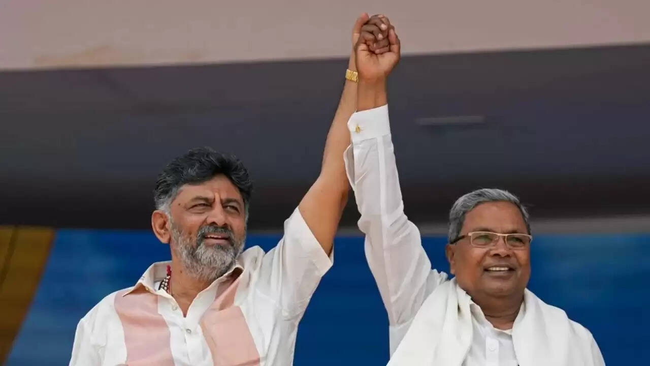 कर्नाटक में सिद्धारमैया और शिवकुमार की मुलाकात: क्या है राजनीतिक संकेत?