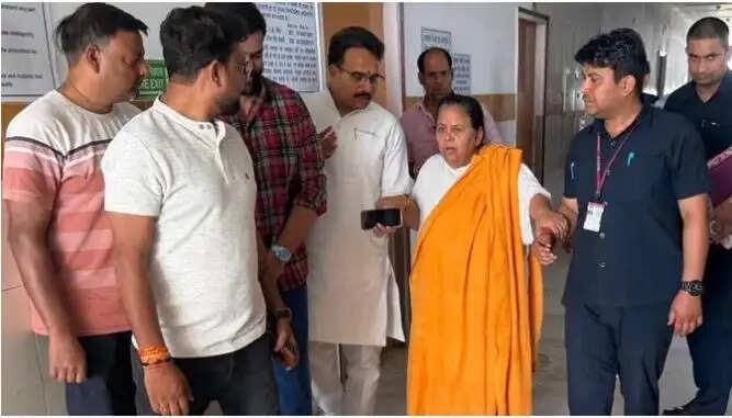 उमा भारती की तबीयत बिगड़ी, अस्पताल में भर्ती