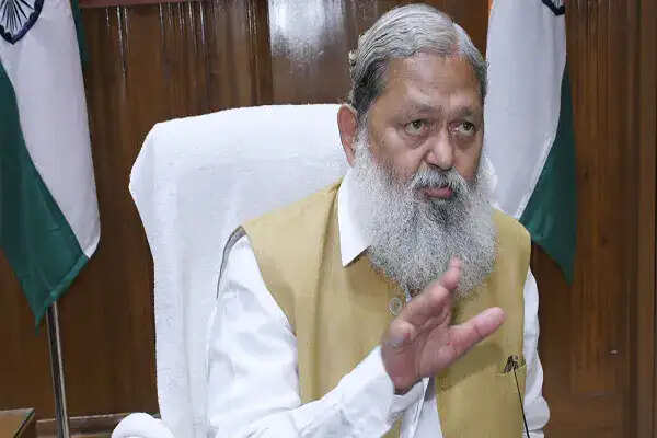 हरियाणा में श्रम सुधारों की नई दिशा: अनिल विज की पहल