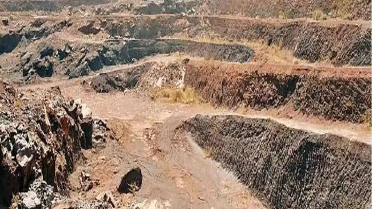 महाराष्ट्र में लौह अयस्क उत्पादन में वृद्धि के लिए पर्यावरण मंजूरी