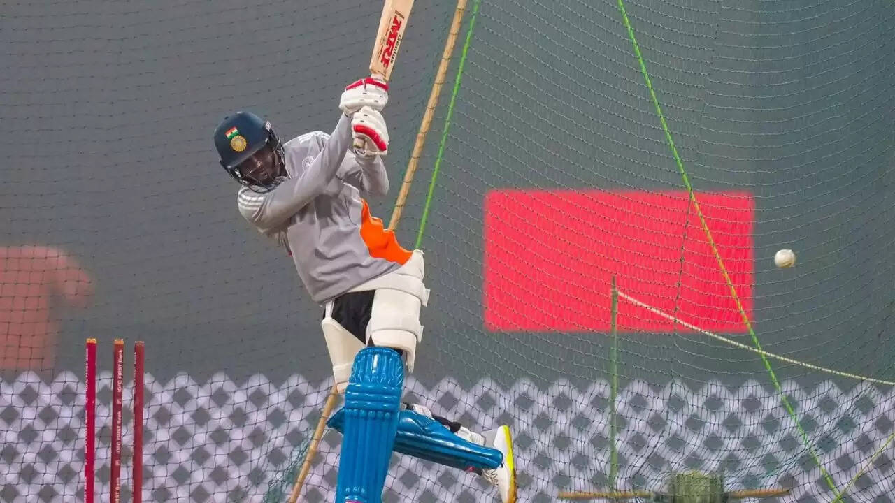 शुभमन गिल की वापसी: टी20 विश्व कप से बाहर, फिर भी तैयारियों में जुटे