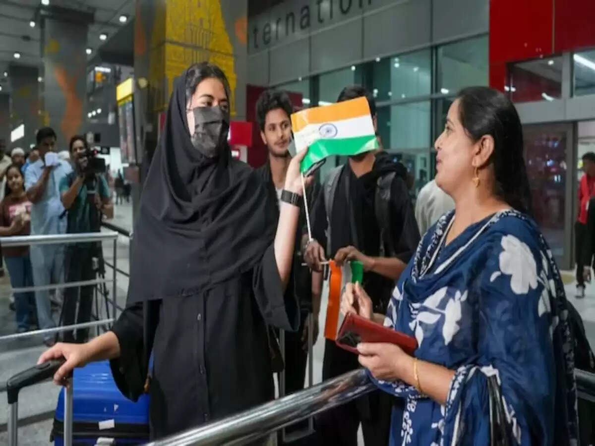 ईरान ने भारत के लिए एयरस्पेस खोला, ऑपरेशन सिंधु के तहत भारतीयों की वापसी