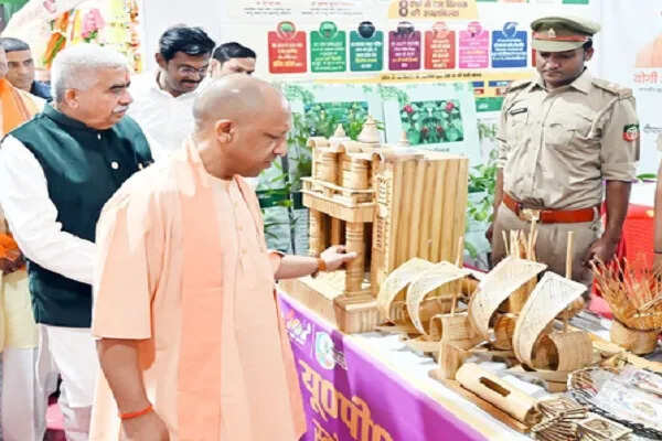 योगी सरकार की नीतियों से महिलाओं का आर्थिक सशक्तिकरण