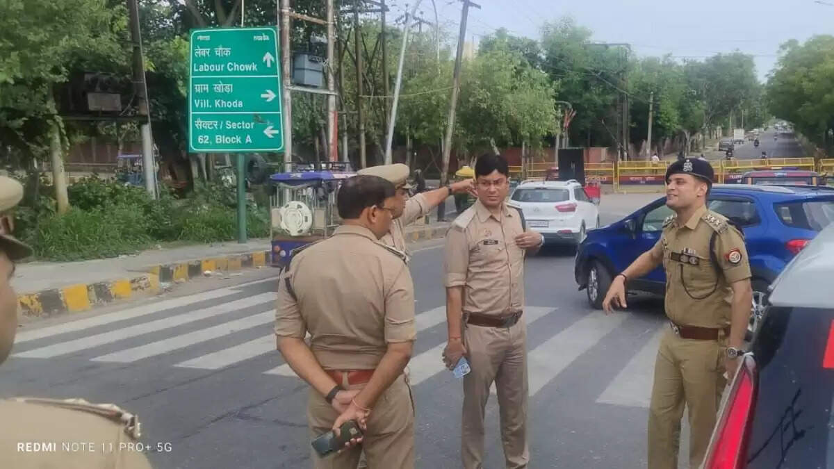 नोएडा में कांवड़ यात्रा की तैयारी, शिवभक्तों के लिए विशेष दिशा-निर्देश