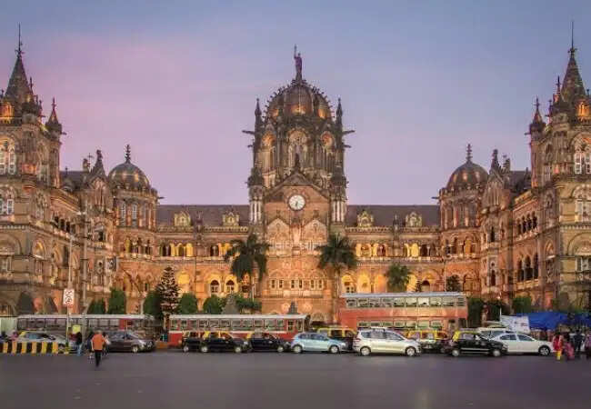 मुंबई में पानी की कमी: मानसून की धीमी शुरुआत से संकट