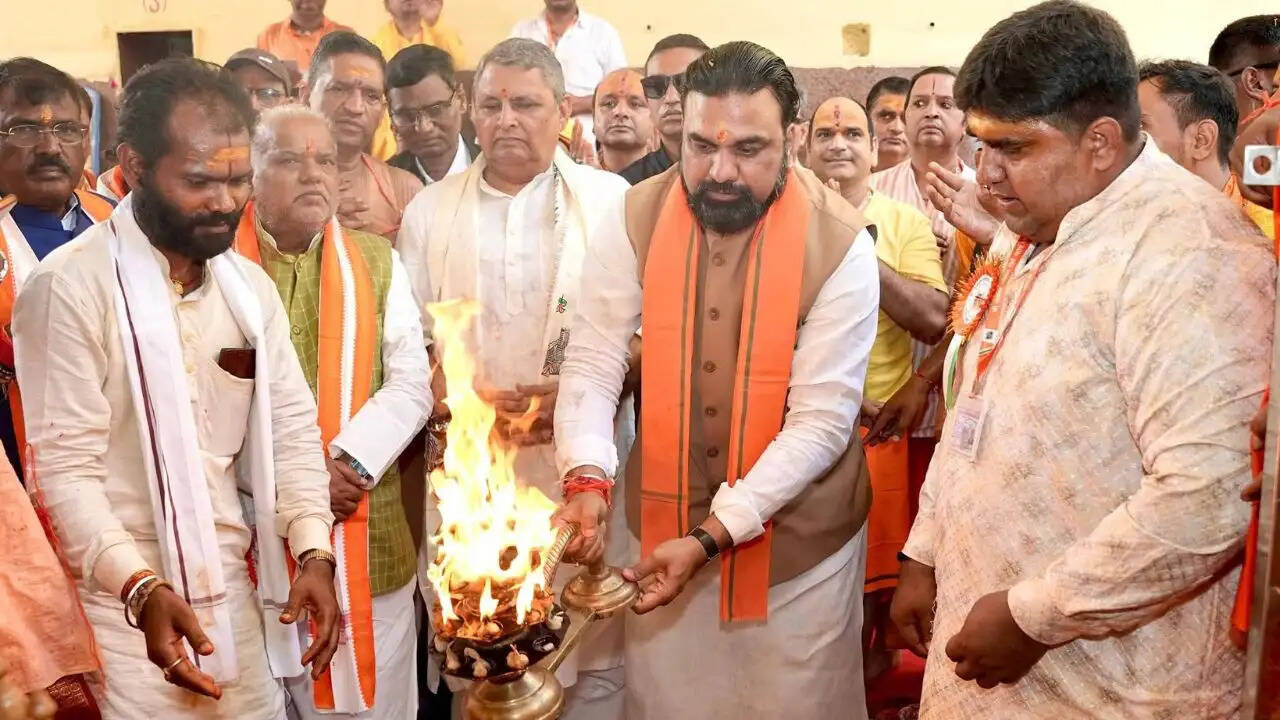 राजगीर में मलमास मेले का भव्य उद्घाटन, एक महीने तक चलेगा कार्यक्रम