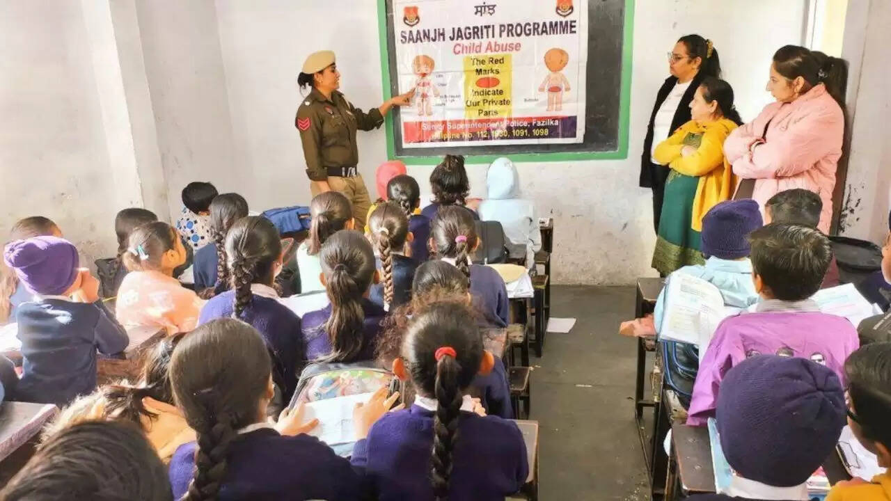 पंजाब में बच्चों के लिए डिजिटल सुरक्षा शिक्षा का नया युग