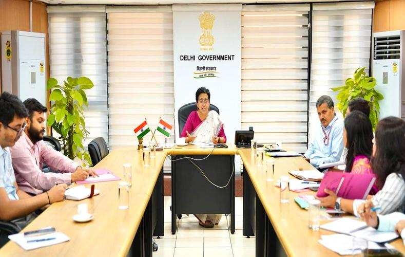 दिल्ली सरकार ने कांवड़ शिविर की तैयारियों को लेकर की समीक्षा बैठक