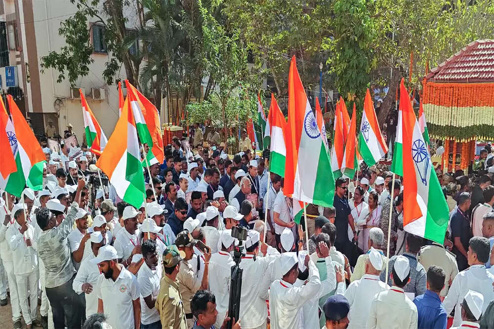 कांग्रेस की बिहार में सहयोगियों से जंग, सीडब्लूसी बैठक का आयोजन
