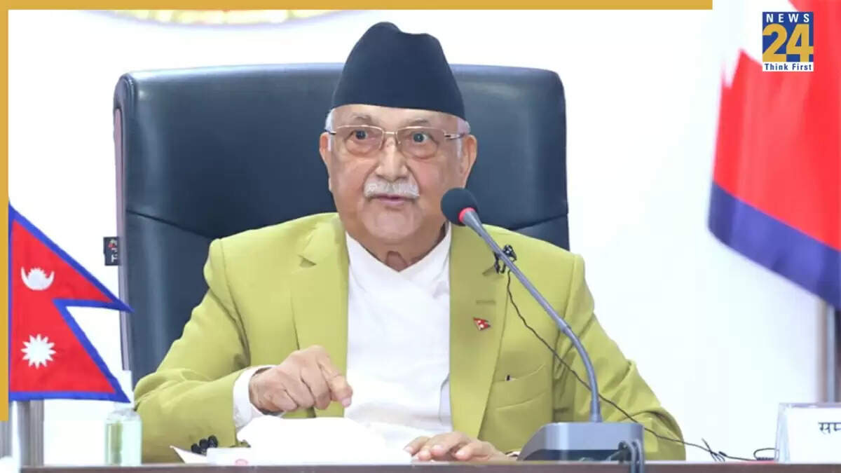नेपाल के पीएम ओली का बड़ा बयान: सोशल मीडिया बैन पर नहीं देंगे झुकने
