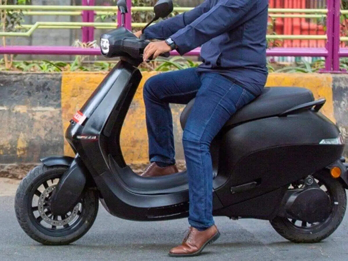 इलेक्ट्रिक स्कूटर्स की बढ़ती लोकप्रियता: जानें बेहतरीन विकल्प