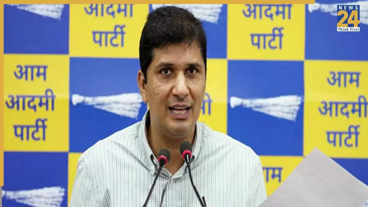आप नेताओं पर ईडी की छापेमारी: केजरीवाल और भगवंत मान का तीखा हमला