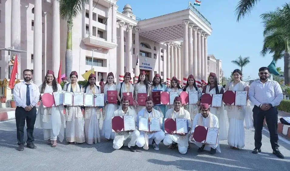 जी. आर. डी इंस्टीट्यूट की शैक्षणिक उपलब्धियाँ: गोल्ड, सिल्वर और ब्रॉन्ज मेडल की जीत