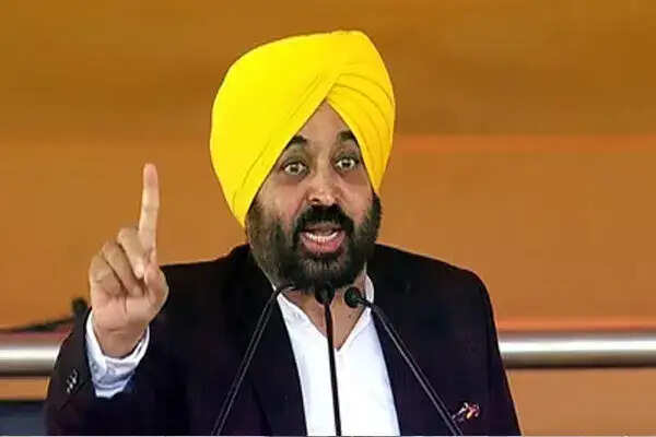 मुख्यमंत्री भगवंत मान का होशियारपुर दौरा: विकास कार्यों की सौगात