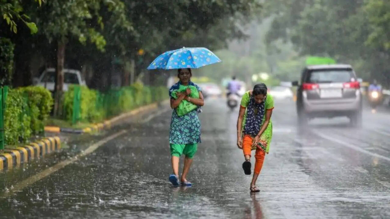 भारत में मौसम परिवर्तन: आंधी और बारिश का अलर्ट