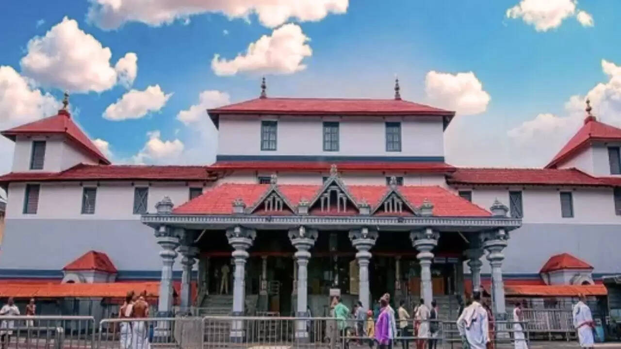धर्मस्थल मंदिर विवाद: सोशल मीडिया की अफवाहों के बीच सच्चाई की खोज