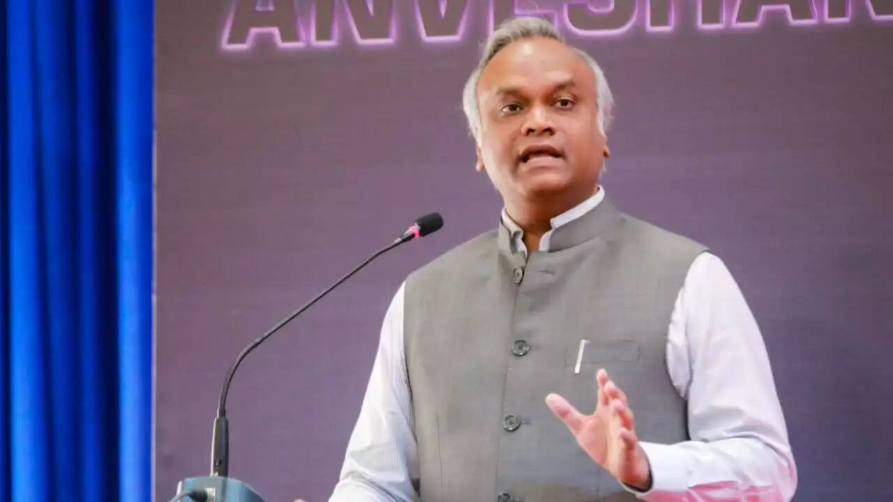 कर्नाटक मंत्री प्रियांक खड़गे की अमेरिका यात्रा पर विदेश मंत्रालय का यू-टर्न