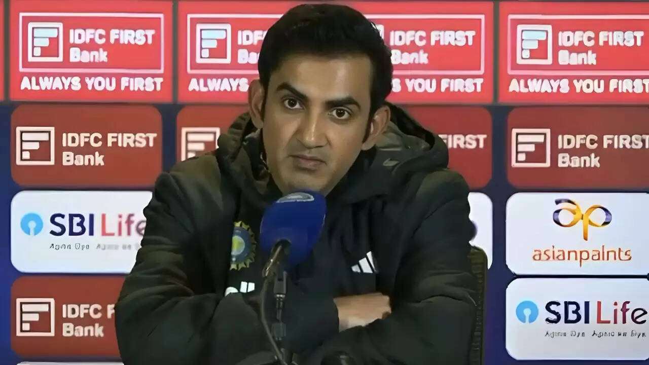 गौतम गंभीर का IPL मालिकों पर गुस्सा, कोचिंग में दखल पर जताई नाराजगी