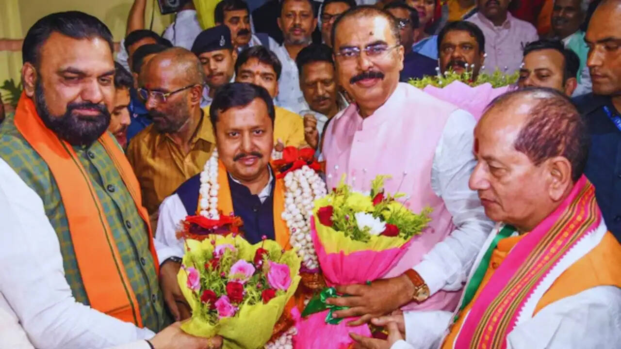 राज्यसभा चुनावों में एनडीए की जीत: क्या विपक्ष की एकता में आई दरार?