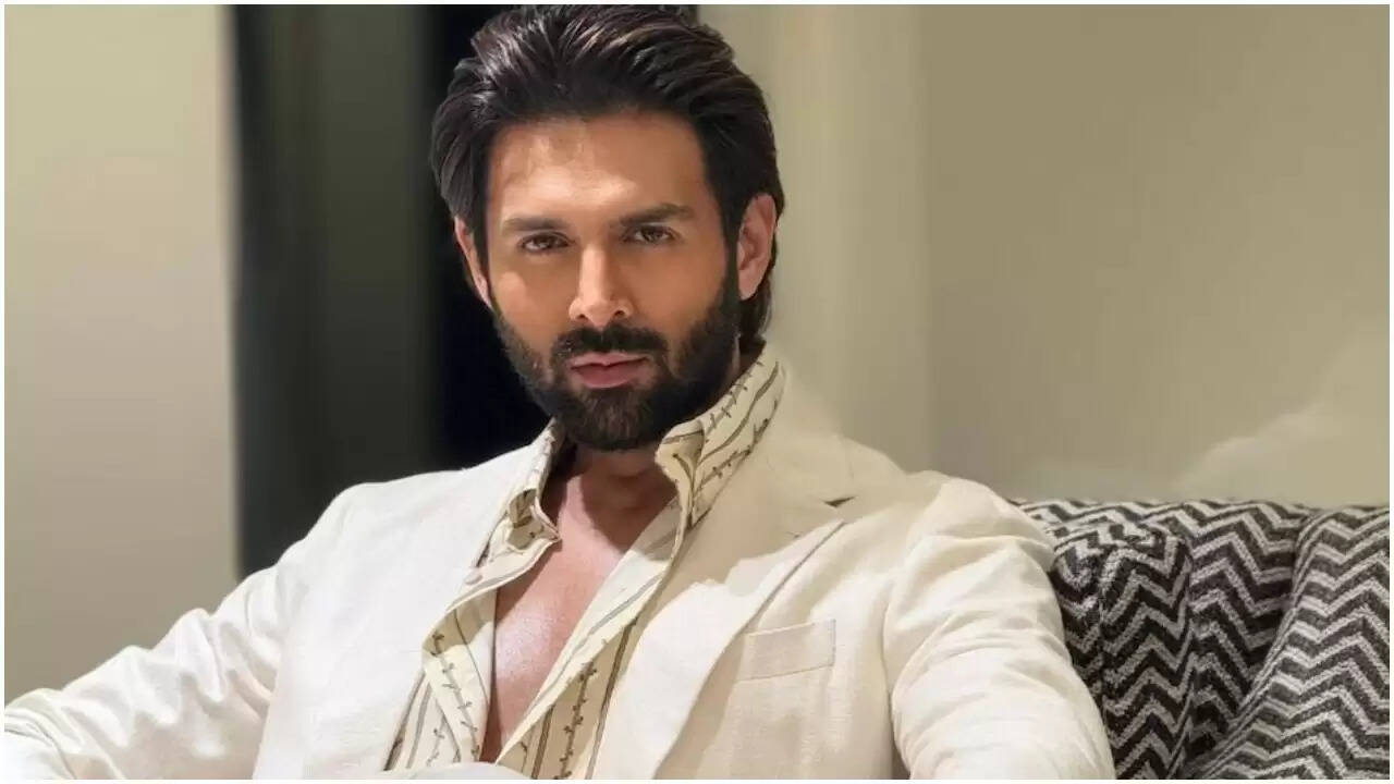 कार्तिक आर्यन ने फिल्म की असफलता पर लिया बड़ा फैसला