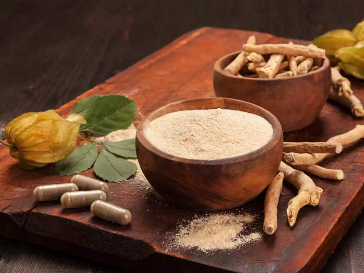 20 साल की उम्र में एंटी-एजिंग स्किनकेयर की शुरुआत कैसे करें