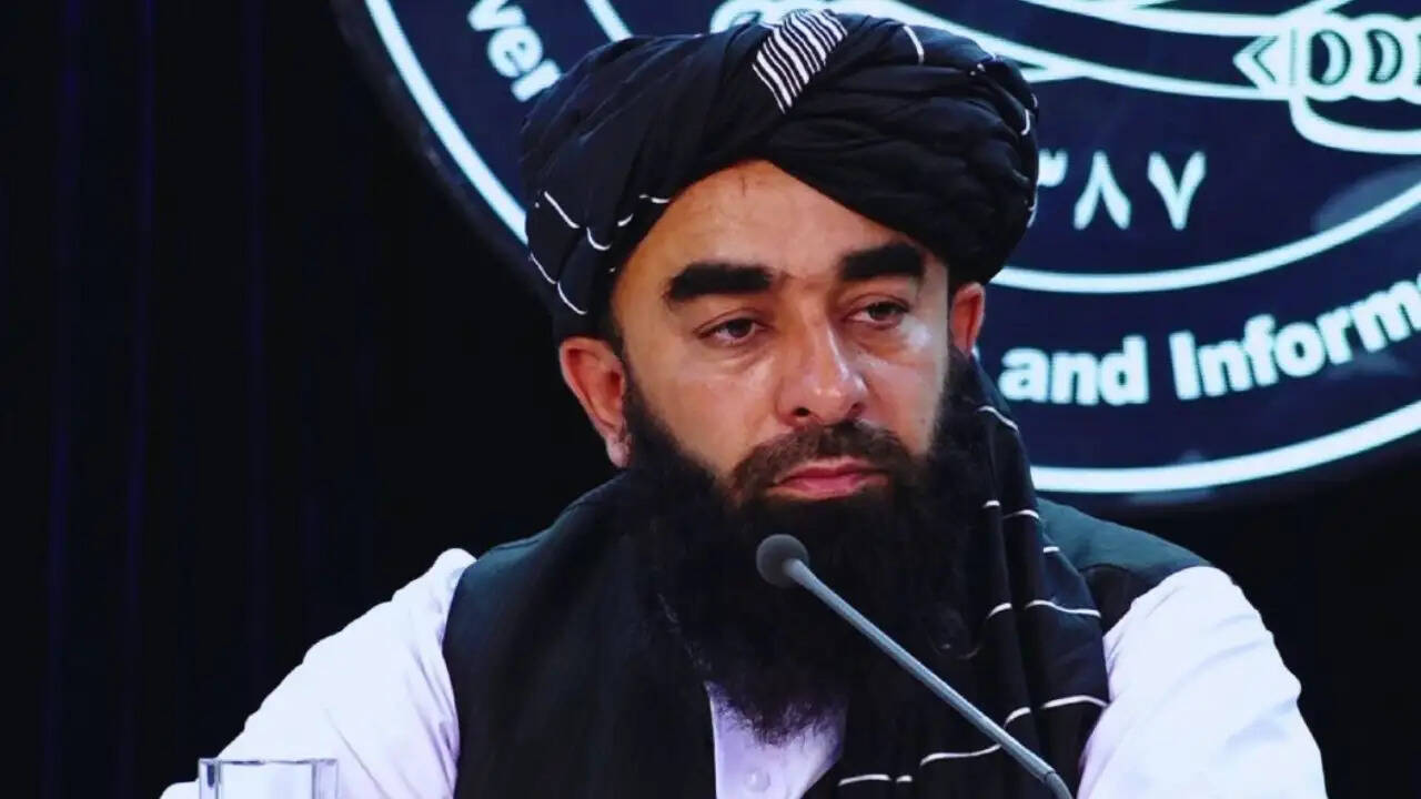 तालिबान ने पाकिस्तान के हवाई हमलों पर दी कड़ी चेतावनी, जवाबी कार्रवाई की तैयारी