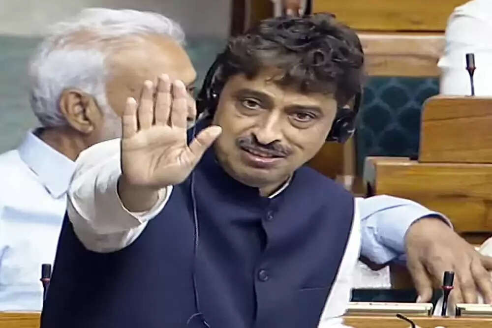 कांग्रेस और प्रादेशिक पार्टियों के बीच उत्तर प्रदेश में राजनीतिक जंग