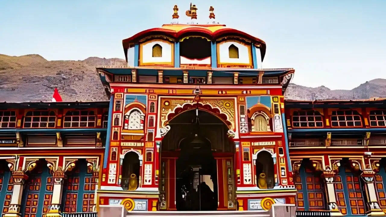 बद्रीनाथ धाम के कपाट खुले: भक्तों में उमड़ा उत्साह और नए नियमों की शुरुआत