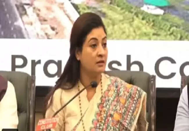 दिल्ली में कानून व्यवस्था पर कांग्रेस का तीखा हमला