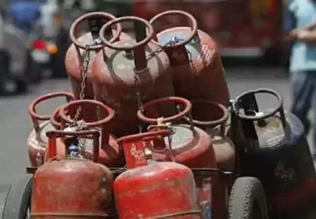 LPG और ATF की कीमतों में वृद्धि: जानें आपके शहर में नए दाम