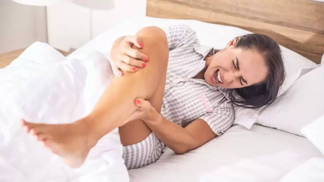 पैरों में दर्द के कारण और रोकथाम के उपाय