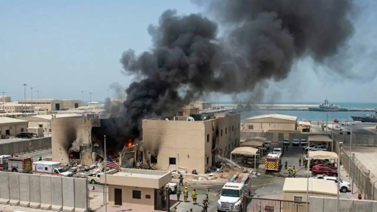 ईरान का अमेरिकी नौसेना पर हमला: क्या बढ़ रहा है मध्य पूर्व में तनाव?