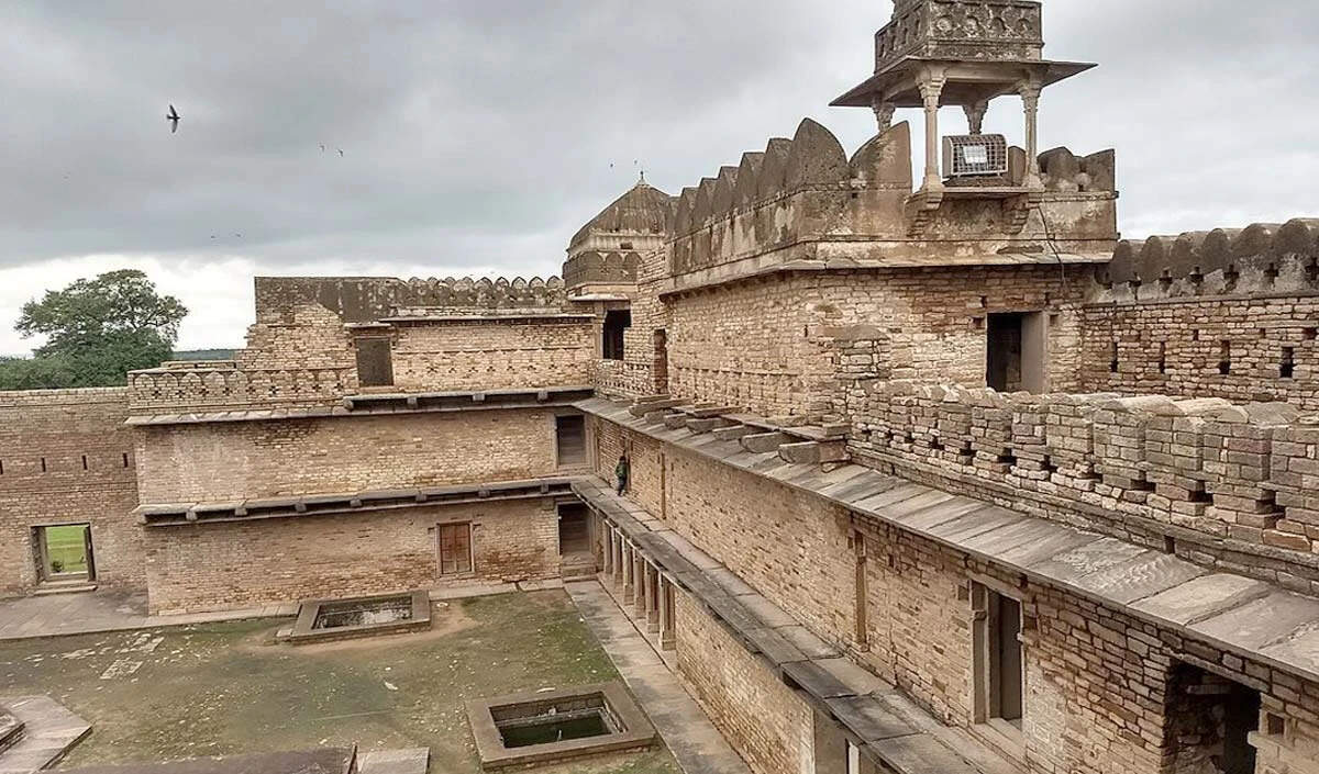 चंदेरी: ऐतिहासिक धरोहर और सांस्कृतिक समृद्धि का अद्भुत स्थल