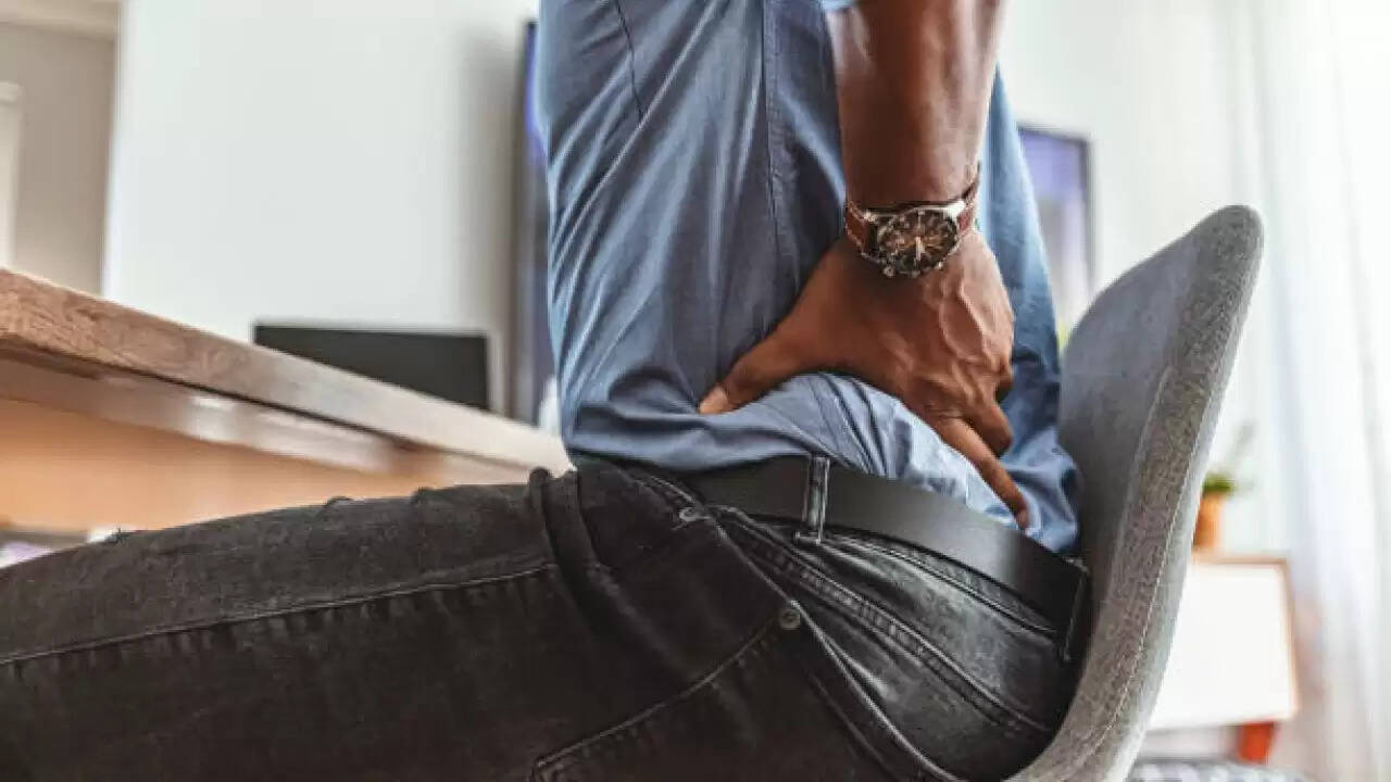 भारत में आतंकवाद: सुरक्षा बलों की नई रणनीतियाँ और चुनौतियाँ