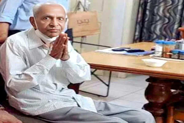 रेल मंत्री अश्विनी वैष्णव के पिता का निधन, परिवार में शोक की लहर
