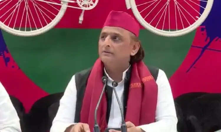 पश्चिम बंगाल चुनाव में ममता बनर्जी की जीत का दावा, अखिलेश यादव का भाजपा पर हमला